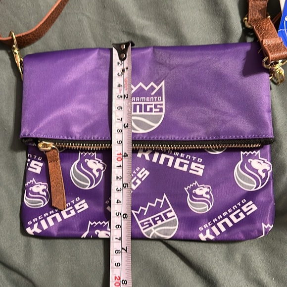 Sacramento Kings crossbody bag - Picture 7 of 7